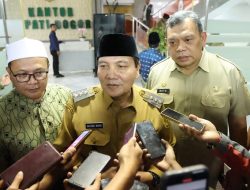 Pj. Bupati Bogor Perkuat Sinergi dan Ukhuwah Islamiyah dengan Ulama dan Pimpinan Pondok Pesantren