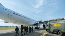 TNI Bergerak Cepat Tanggapi Ancaman Bom Kedua Kalinya Pada Pesawat Pembawa Jemaah Haji, Seluruh Penumpang Selamat dan Aman