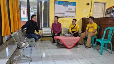 Bupati Ciamis Tinjau Lokasi Bencana Puting Beliung di Cihaurbeuti, Salurkan Bantuan untuk Warga Terdampak