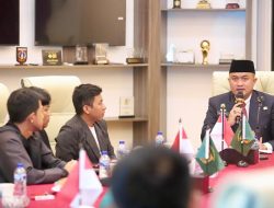 Terima Aspirasi Mahasiswa, Rudy Susmanto Tegaskan Komitmen Bangun Kabupaten Bogor Dengan Hati