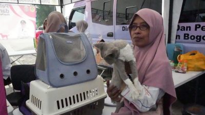 Stand Layanan Kesehatan Hewan Diskanak Bogor Ramai Dikunjungi di Kabogorfest 2025